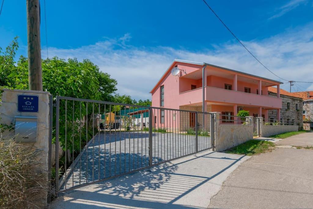 Villa Milla-Grubine 外观 照片