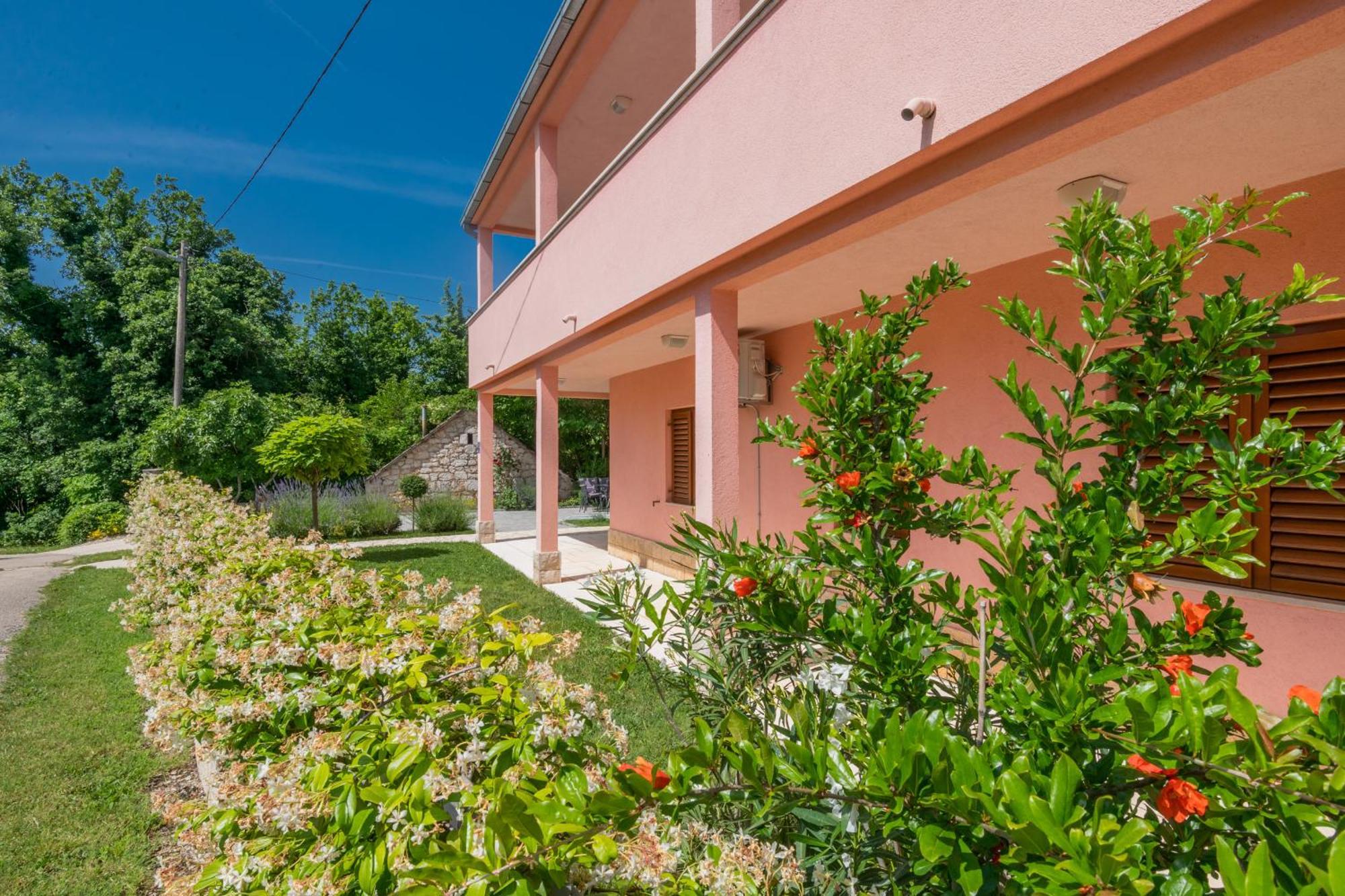 Villa Milla-Grubine 外观 照片